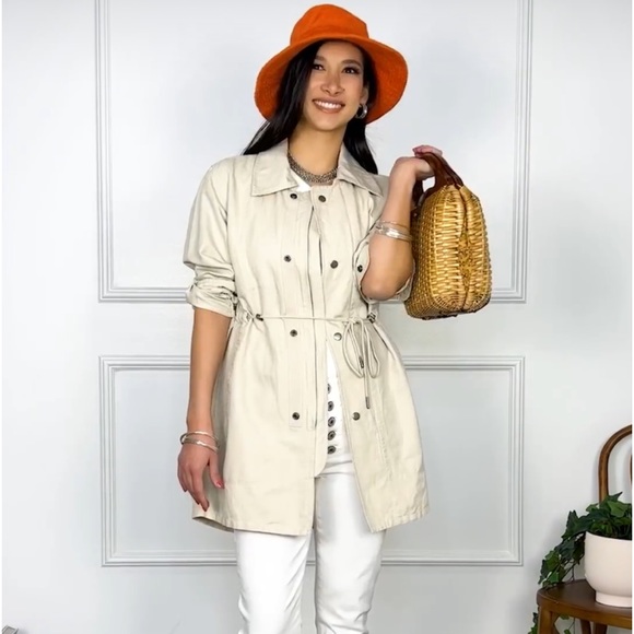 Price drop! EUC Cabi Excursion Anorak Jacket XS - Picture 15 of 15